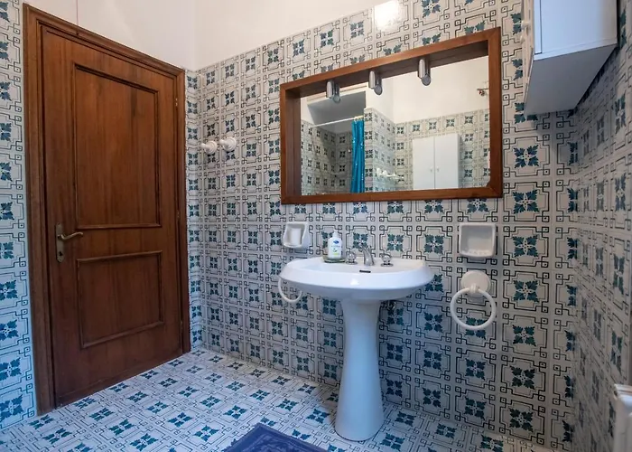 080 - La Storica Il Vigneto 45b, Terrazza Sul Mare - Parcheggio Privato Gratis Apartman *