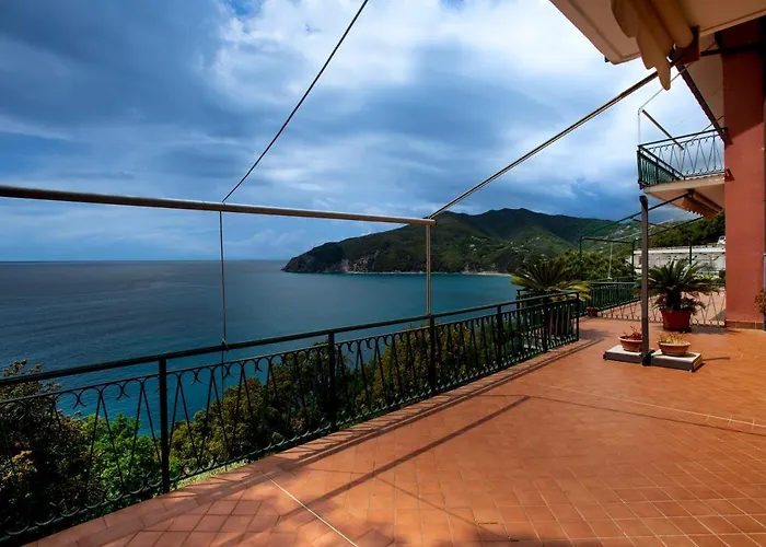 080 - La Storica Il Vigneto 45b, Terrazza Sul Mare - Parcheggio Privato Gratis Apartman Moneglia